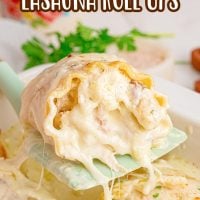A spatula getting a Chicken Alfredo Lasagna Roll Up.